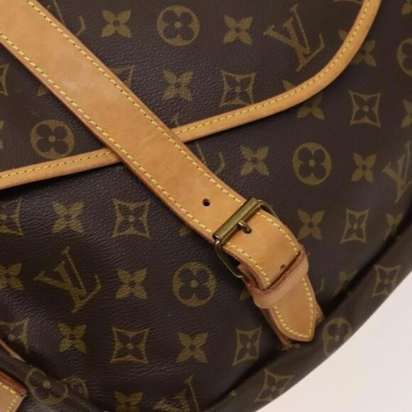LOUIS VUITTON Monogram Saumur 43 Shoulder Bag LV Auth - Picture 11 of 16